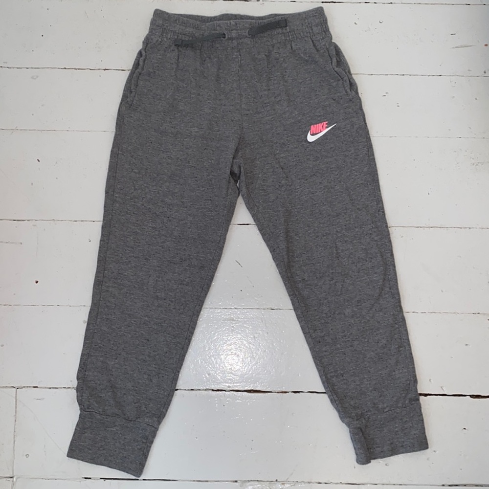 Kids NIKE light weight sweatpants